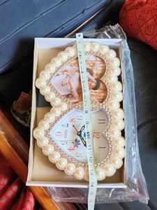 Beautiful Photo Frame With Clock