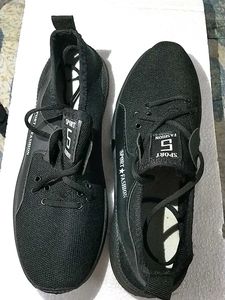Sports Fashion Shoe Size 8