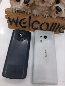 Black Colour Samsung Phone And White Colou