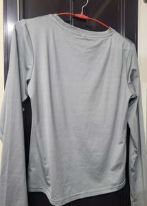 fitted full sleeves top