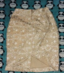 Lace Short Skirt