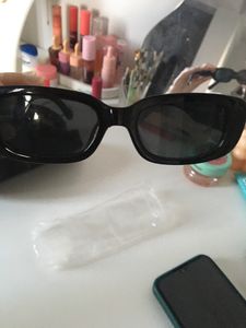 Retro Black Sunglasses