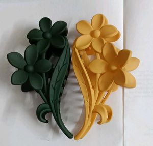 Flower Hair Claw Clips