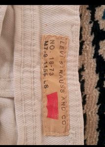 Levi&#39;s Originals White Jeans..