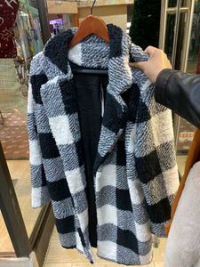 Chic Plaid Print Jacket