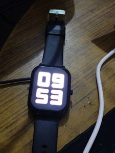 Fireboltt Smartwatch