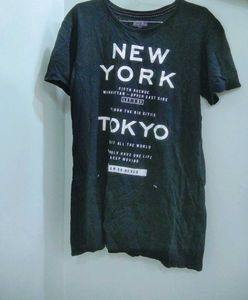 MENS BLACK ROUND NECK TSHIRT