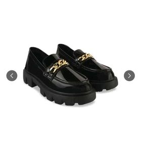 Shoetopia Chunky Chain Loafers