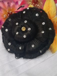 Sparkling Hair Bun