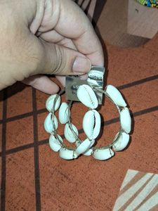 Shell Hoop Earrings
