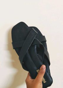 Black Sandles