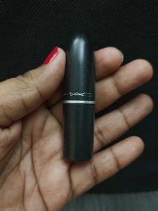 MAC Lipstick- TAUPE SHADE
