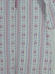 Off White Printed Kurta (Women&#39;s)