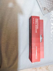 M.A.C. HERBAL SINDOOR AND BABY LOVE LIP BALM COMBO