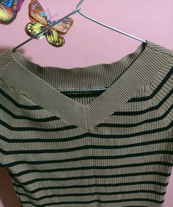 Nude Stripes Top🎀