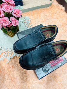Black Shoes