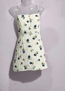 DAMN CUTE SHORT DRESS