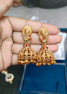 Gold Jewellery Sets