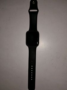 Smart Watch With Calling Feature