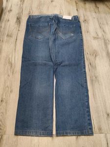 Ma2208 Aurobindo jeans waist 34 inches