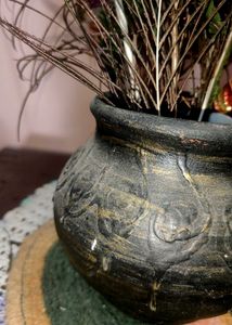 Showpiece with Peacock Feathers