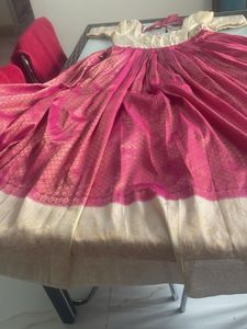Pattu Pavada