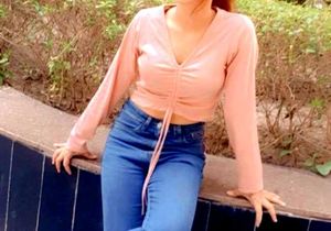 Set Of Two High Rise Jeans With Ribbed Top