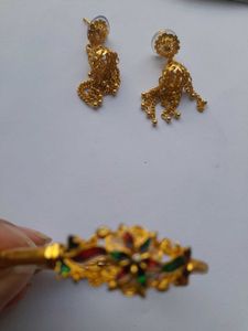 Eardrops With Bracelet