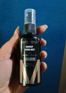 LAKYOU BEAUTY Makeup Fixing Mist