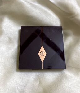 ✨ Charlotte Tilbury Eyeshadow Palette(Authentic)