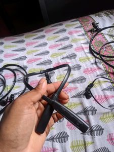 6 Neckband (Boat ,pTron ,Mehrico and Mix Brand