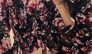 Floral Print Ruffle Crop Top