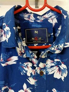 MENS Floral Shirt -XL size