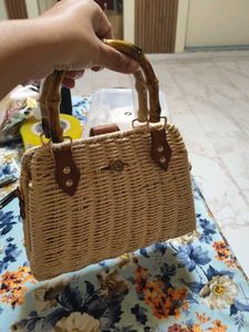 Mauritius Bamboo Bags With Wooden Handle