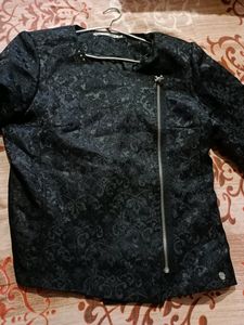 Floral Black Blazer