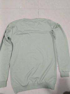 Stylish Green Sweatshirt