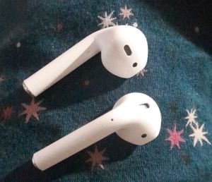 Apple Airpods Original Little Bit Used ✅