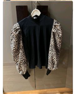 Leopard Sleeves Top