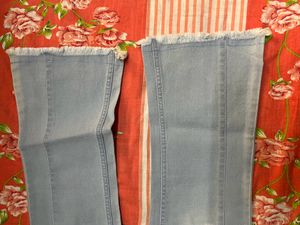Nifty Women Blue Bootcut High Rise Cropped Jeans