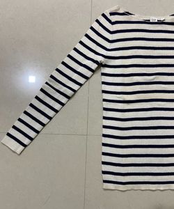 GAP Striped Long Sleeve Pullover