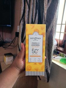 Dot &amp; Key Vitamin C Sunscreen