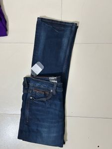 Man Bootcut Pent Size 30