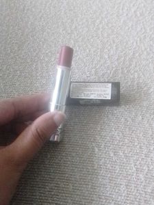 Lipstick  Shade mauve It
