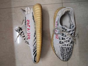 Adidas Yezzy 350 Zebra