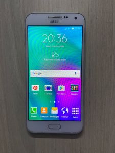 Samsung Galaxy E5 (White) Old Phone