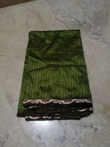 Dark Green With Golden Black Degin Less