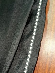 W Black solid Dupatta