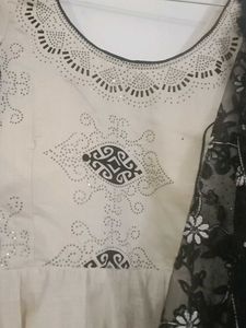 Elegant Embroidered Dress with Shawl