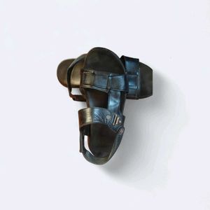 Black Leather Buckle Sandals