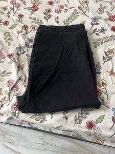 Cropped Black Pants with Lace Detail